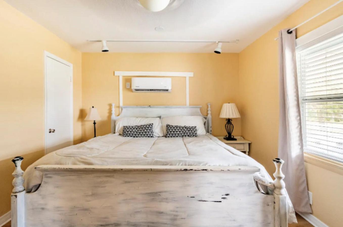 3-Bed Bungalow Walk To Historic Downtown Sanford Buitenkant foto
